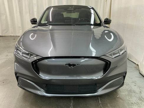 Used 2021 Ford Mustang Mach-E Premium image 9