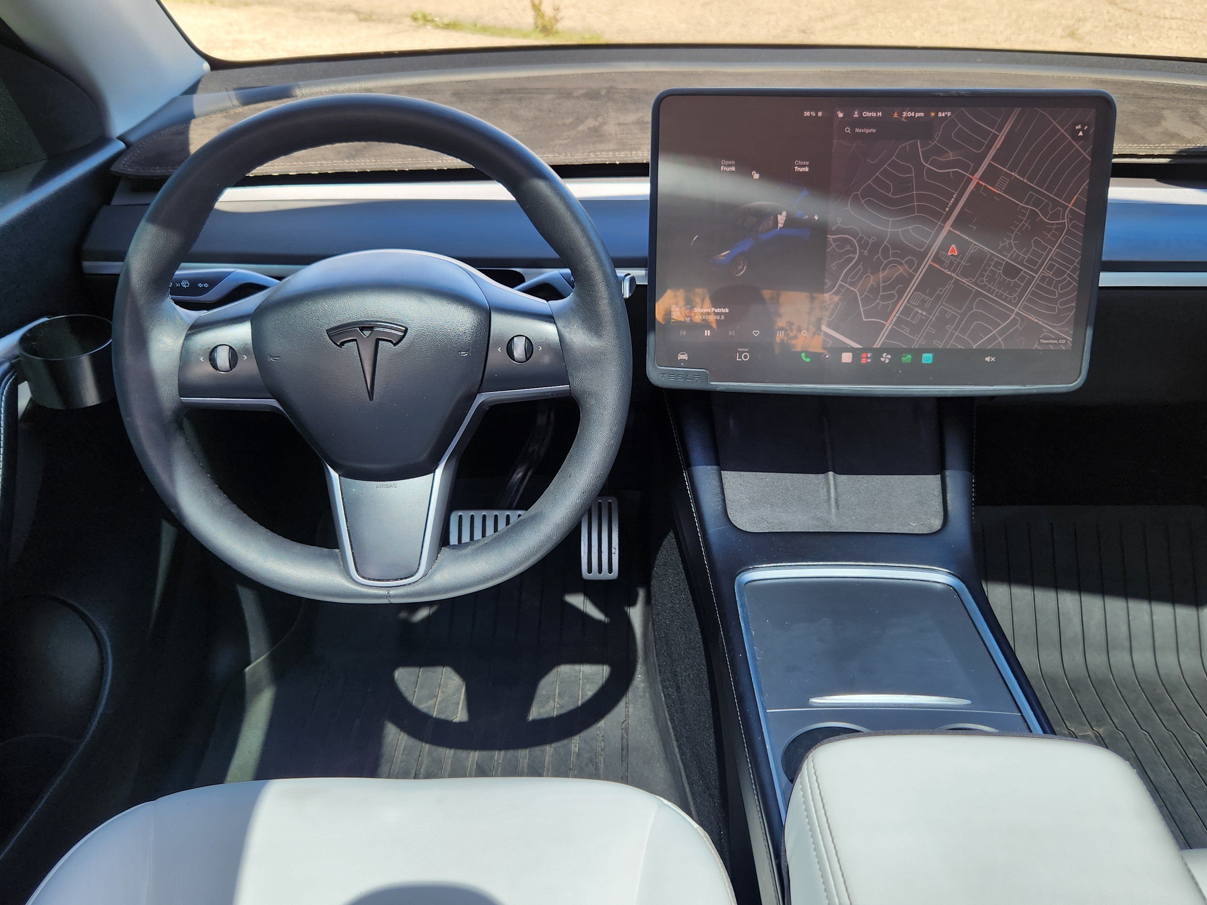 Used 2022 Tesla Model Y Performance AWD/4WD image 22