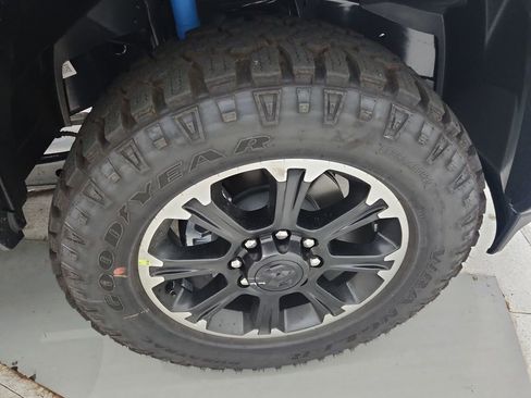 New 2026 RAM 2500 Warlock AWD/4WD image 32