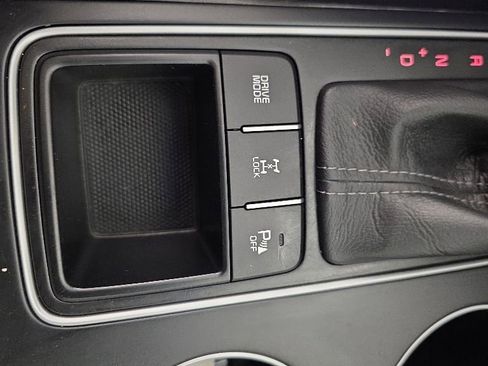 Used 2017 Kia Sorento SX AWD/4WD image 22