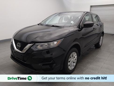Used 2020 Nissan Rogue Sport S image 1