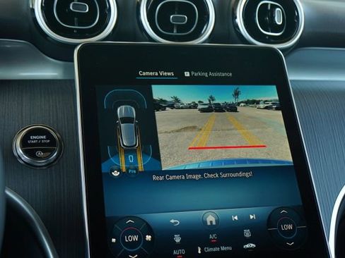 Used 2026 Mercedes-Benz GLC 300 image 19