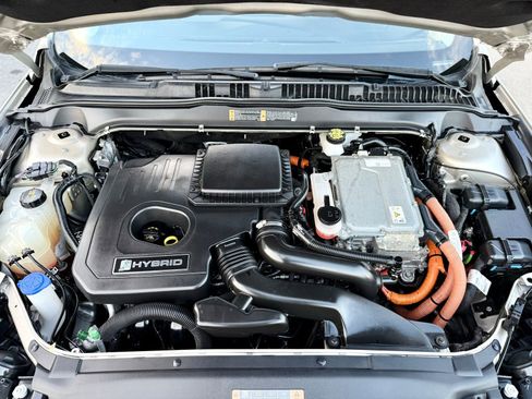 Used 2018 Ford Fusion S image 37