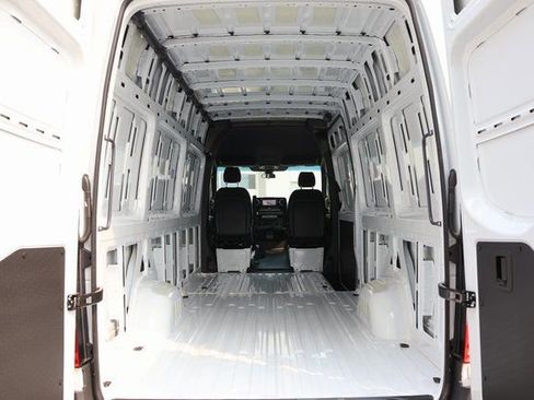 New 2025 Mercedes-Benz Sprinter 2500 image 27