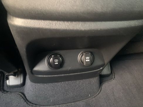 Used 2020 Kia Sorento S image 20