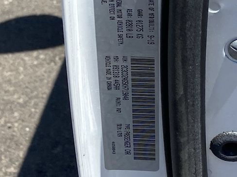 Used 2019 Dodge Challenger SXT RWD image 28