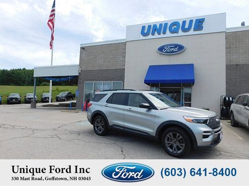 Used 2023 Ford Explorer XLT w/ Equipment Group 202A AWD/4WD image 1