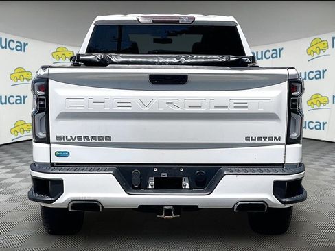 Used 2020 Chevrolet Silverado 1500 Custom w/ Custom Convenience Package AWD/4WD image 5