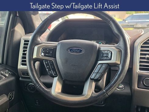 Used 2015 Ford F150 Platinum w/ Equipment Group 701A Luxury AWD/4WD image 23