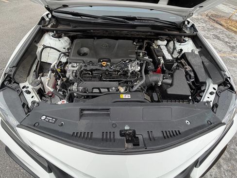 Used 2023 Toyota Camry SE w/ Audio Upgrade Package image 8