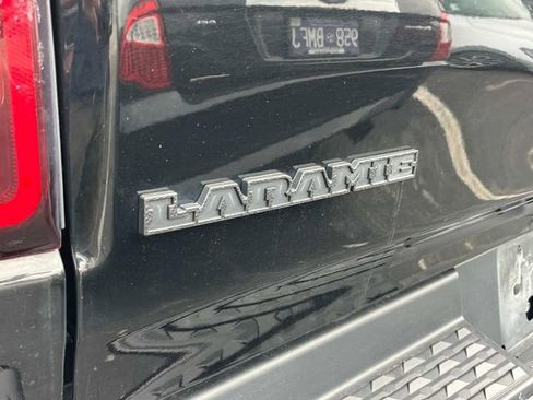 Used 2024 RAM 1500 Laramie AWD/4WD image 12