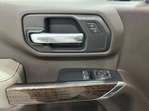 Used 2024 GMC Sierra 3500 SLE w/ SLE Convenience Package image 20