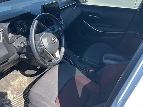 Used 2023 Toyota Corolla SE FWD image 9