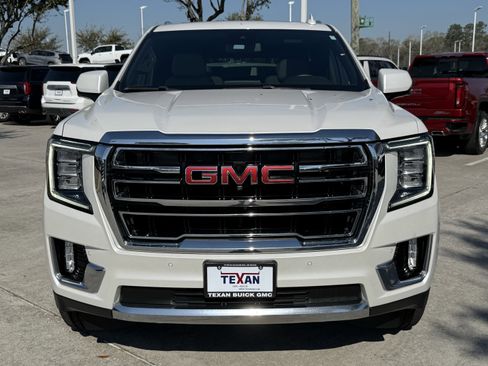 Used 2023 GMC Yukon SLT w/ SLT Premium Package image 10