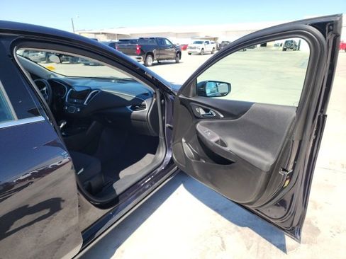 Used 2023 Chevrolet Malibu LT image 48
