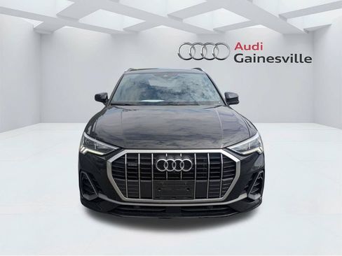 Used 2023 Audi Q3 2.0T Premium Plus w/ Premium Plus Package AWD/4WD image 11