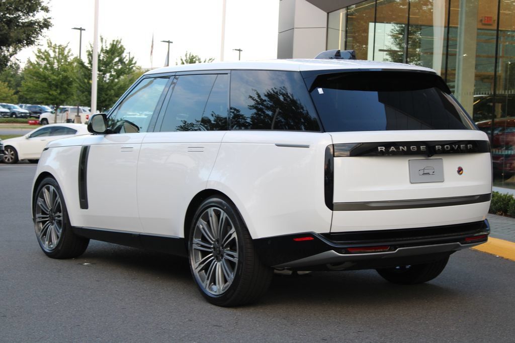 New 2027 Land Rover Range Rover SE AWD/4WD image 5