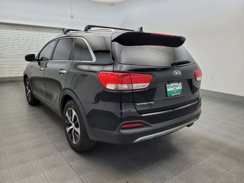 Used 2017 Kia Sorento EX FWD image 5