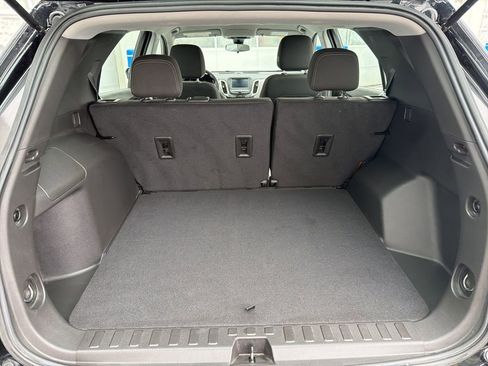 Used 2024 Chevrolet Equinox LS image 23