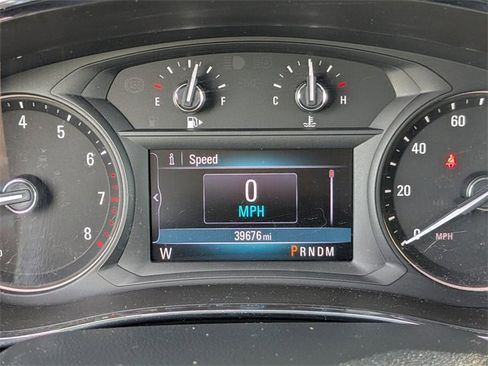 Used 2020 Buick Encore Preferred w/ Safety Package image 25