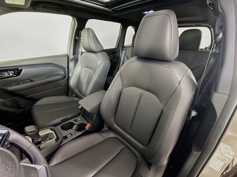 New 2025 Subaru Forester Limited image 21