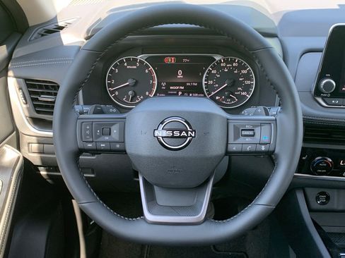 New 2026 Nissan Rogue SV FWD image 9