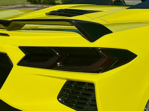 Used 2023 Chevrolet Corvette Stingray Premium Conv RWD image 85