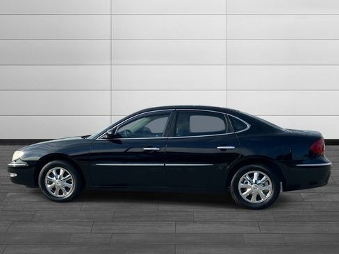 Used 2005 Buick LaCrosse CXL w/ Gold Convenience Package FWD image 2