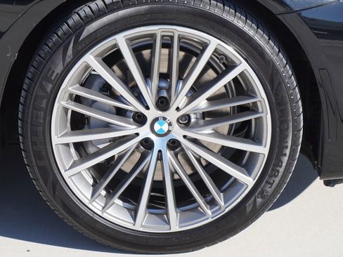 Used 2018 BMW 530i image 8