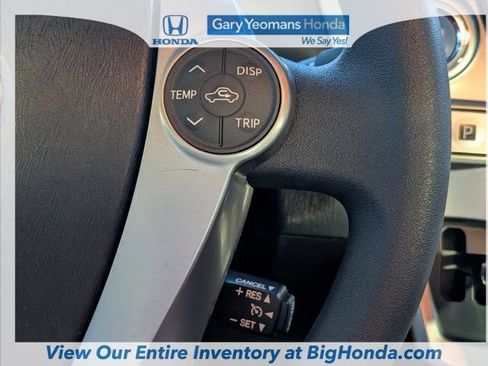 Used 2017 Toyota Prius V Two image 24