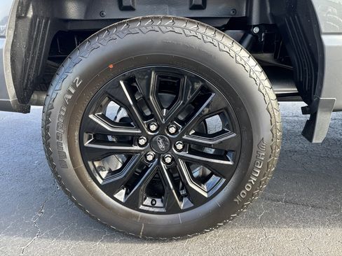 New 2025 Ford F150 Lariat w/ Equipment Group 501A Mid image 17