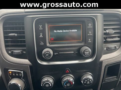 Used 2017 RAM 1500 Express image 26