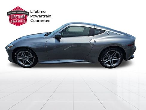 Certified 2025 Nissan Z Performance w/ Floor Mat Package RWD image 2