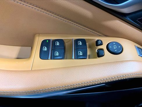 Used 2019 BMW X5 xDrive40i w/ Executive Package image 35