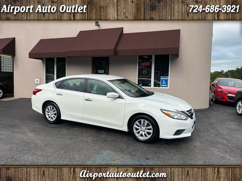 Used 2017 Nissan Altima 2.5 S w/ Power Driver Seat Package FWD image 1