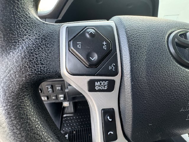 Used 2018 Toyota Tundra SR5 w/ SR5 Upgrade Package RWD image 7