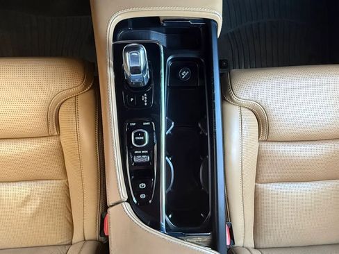 Used 2017 Volvo XC90 T8 Inscription w/ Luxury Package AWD/4WD image 54