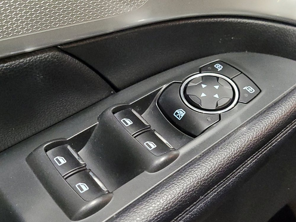 Used 2017 Ford Explorer XLT AWD/4WD image 27