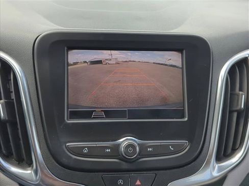 Used 2024 Chevrolet Equinox LS FWD image 14