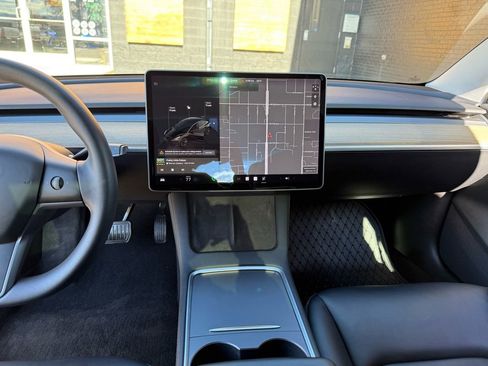 Used 2021 Tesla Model 3 Standard Range Plus image 28