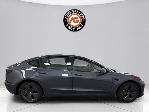 Used 2023 Tesla Model 3 Standard Range RWD image 2
