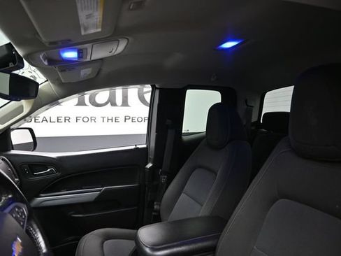 Used 2017 Chevrolet Colorado LT w/ LT Convenience Package RWD image 18