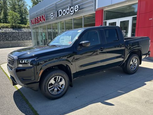 New 2026 Nissan Frontier SV w/ SV Convenience Package AWD/4WD image 1