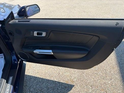 Used 2019 Ford Mustang Premium RWD image 14