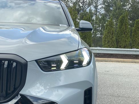 Used 2025 BMW X5 sDrive40i w/ M Sport Package image 50