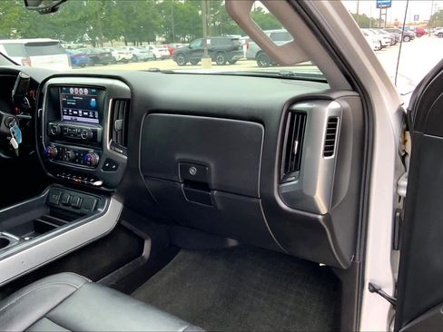 Used 2016 Chevrolet Silverado 3500 LT w/ LT Convenience Package AWD/4WD image 18