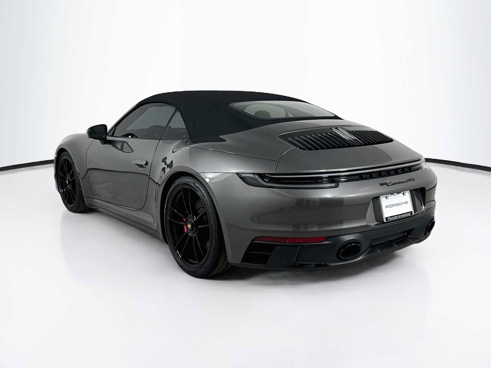 Certified 2024 Porsche 911 Carrera GTS RWD image 3