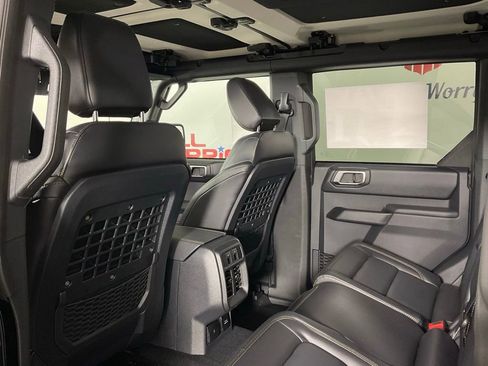 New 2026 Ford Bronco Badlands AWD/4WD image 15