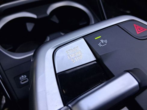 Used 2025 BMW X1 xDrive28i w/ Premium Package image 23