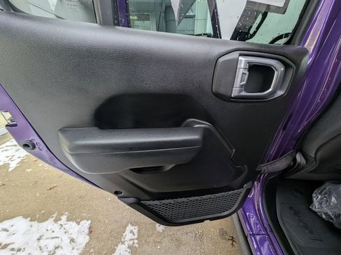 New 2026 Jeep Gladiator Rubicon w/ Steel Power Dome Hood Package AWD/4WD image 40